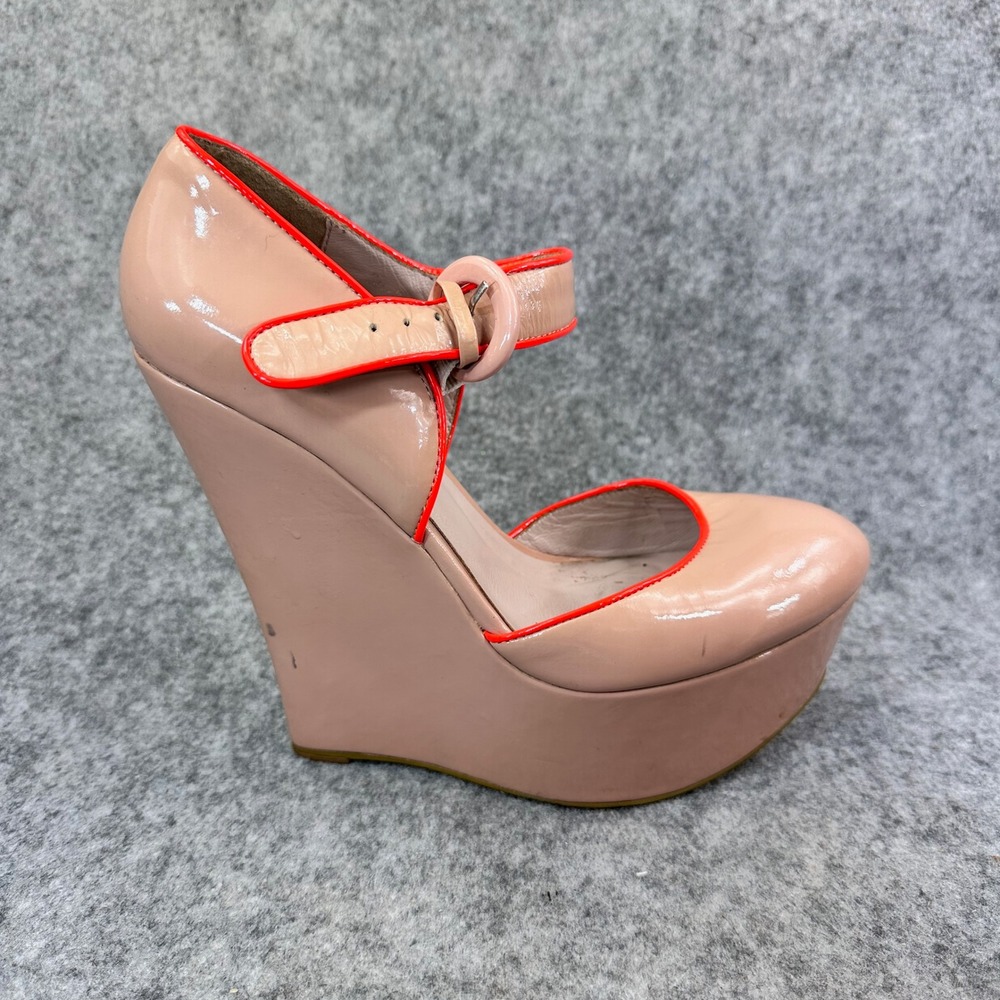 Cynthia Rowley Nude Patent Leather Neon Orange Piping Wedge Mary Jane Pumps 38.5